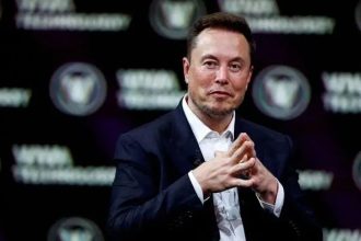 Elon Musk has announced that there is a 10-20% chance of humanity being destroyed by artificial intelligence