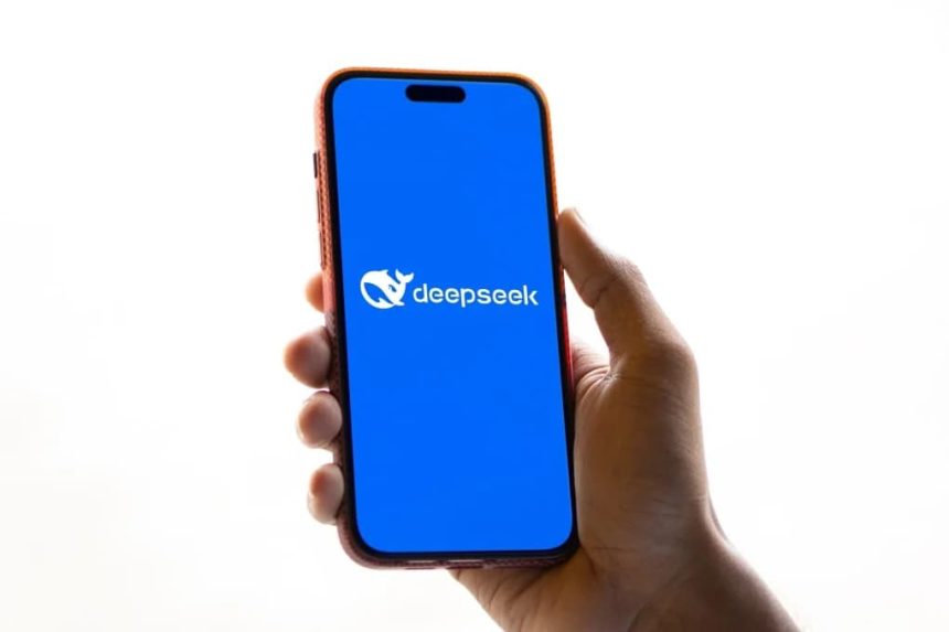 DeepSeek و آینده هوش مصنوعی اپل؛ احتمال عرضه با iOS 19