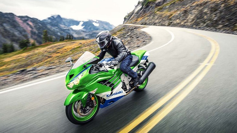 کاوازاکی ZX-14R