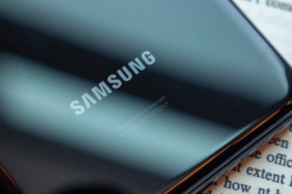 سامسونگ رتبه اول فروش موبایل در سال ۲۰۲۵