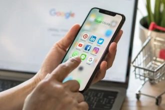 اخبار جعلی در فضای مجازی