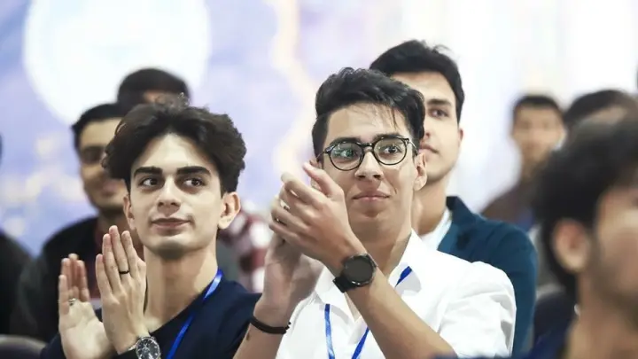 بورس نخبگان دانشگاه تهران